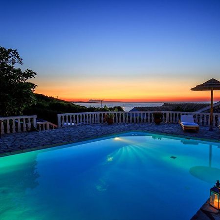 Villa Quietude Agios Stefanos Avliotes  Екстериор снимка