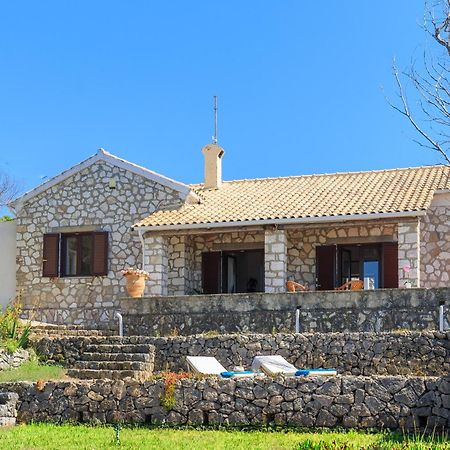 Villa Quietude Agios Stefanos Avliotes  Екстериор снимка