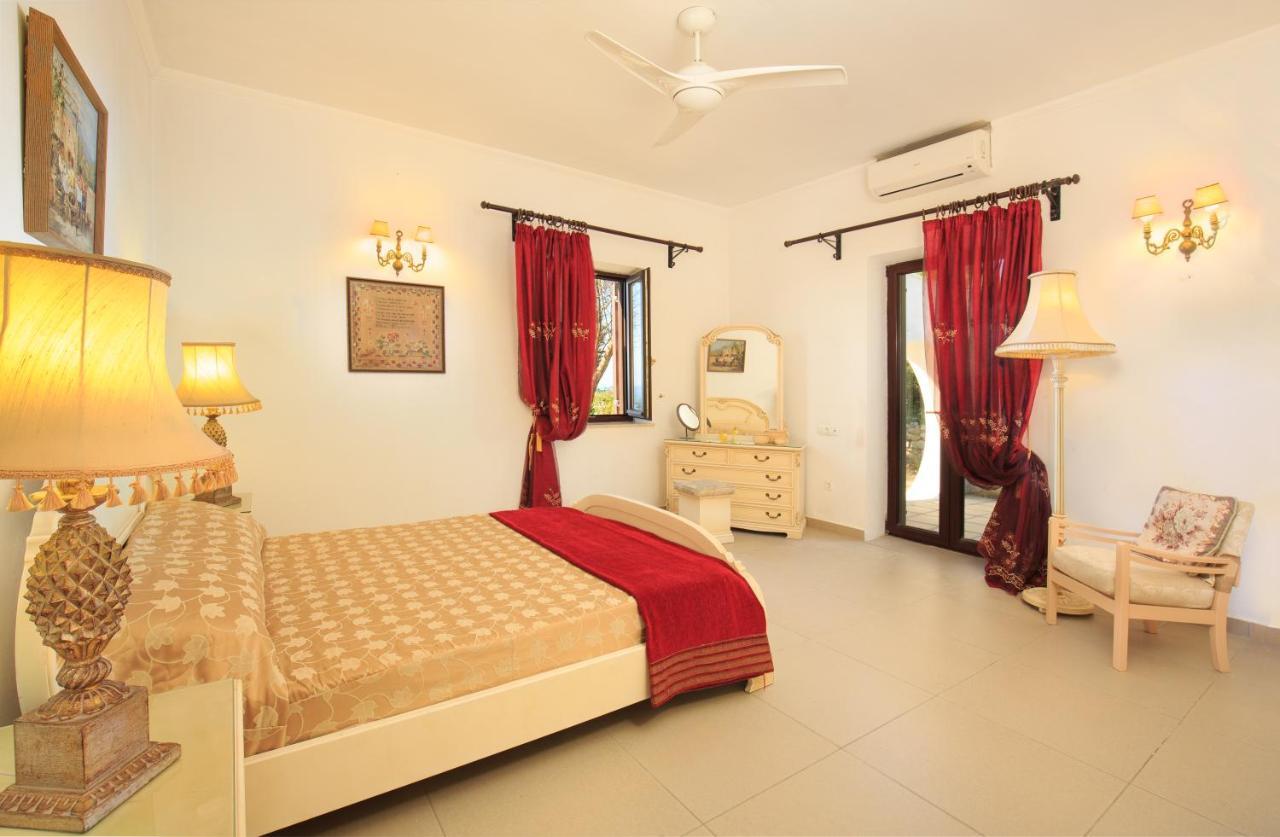 Villa Quietude Agios Stefanos Avliotes  Екстериор снимка
