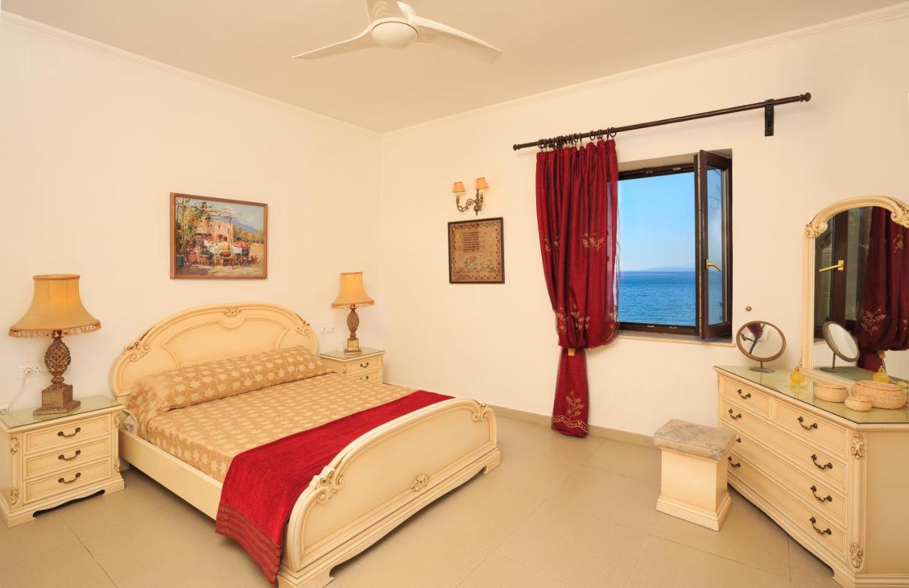 Villa Quietude Agios Stefanos Avliotes  Екстериор снимка